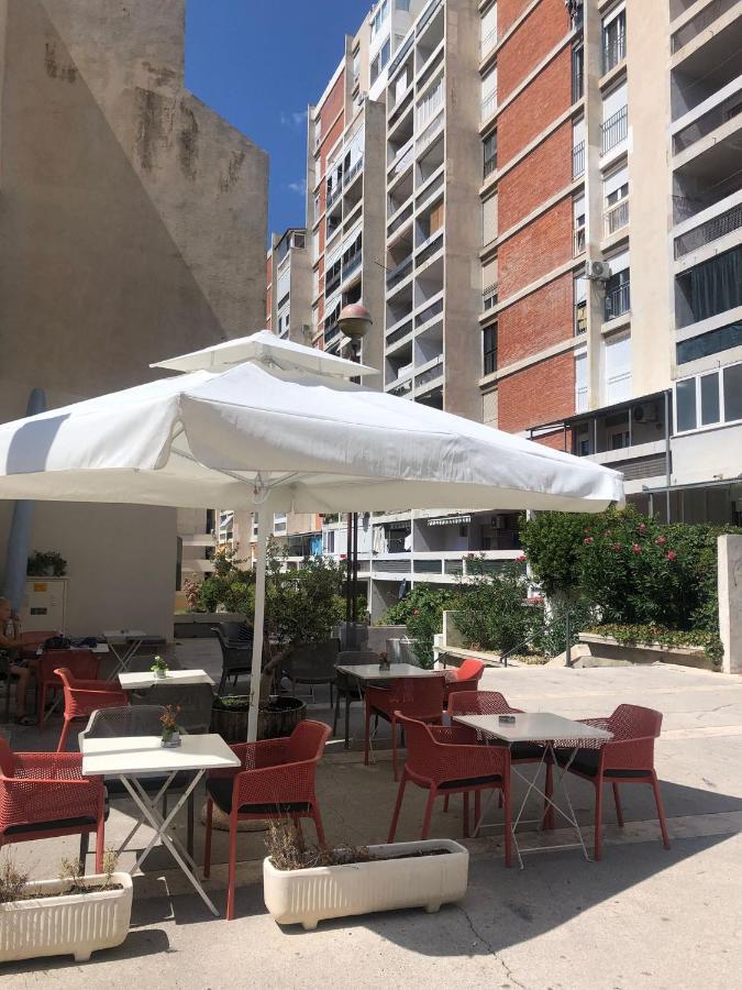 Cool Apartment Split Zewnętrze zdjęcie