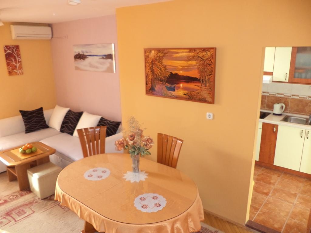 Cool Apartment Split Zewnętrze zdjęcie